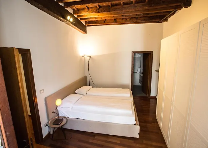 Historical In The Center Of - Larihome A02