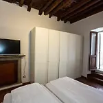 Historical In The Center Of - Larihome A02 * Gravedona
