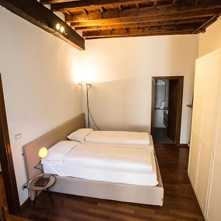 Historical In The Center Of - Larihome A02